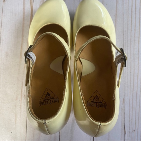 Fluevog “Elizabeth” claw heels - Picture 5 of 13